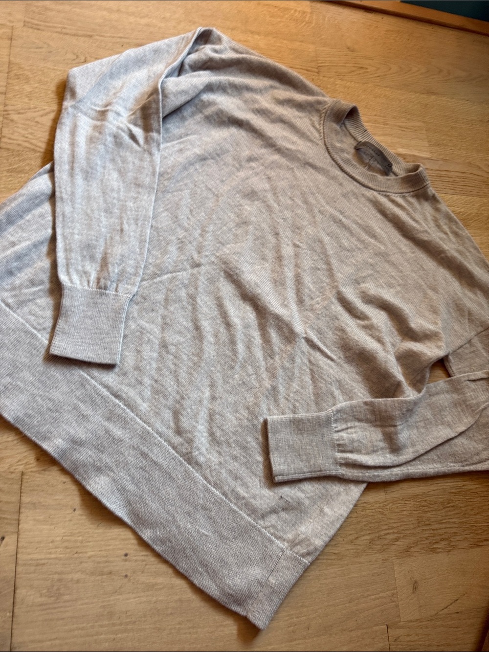 icebreaker merino wool M Light Gray Women's Crewneck Sweater